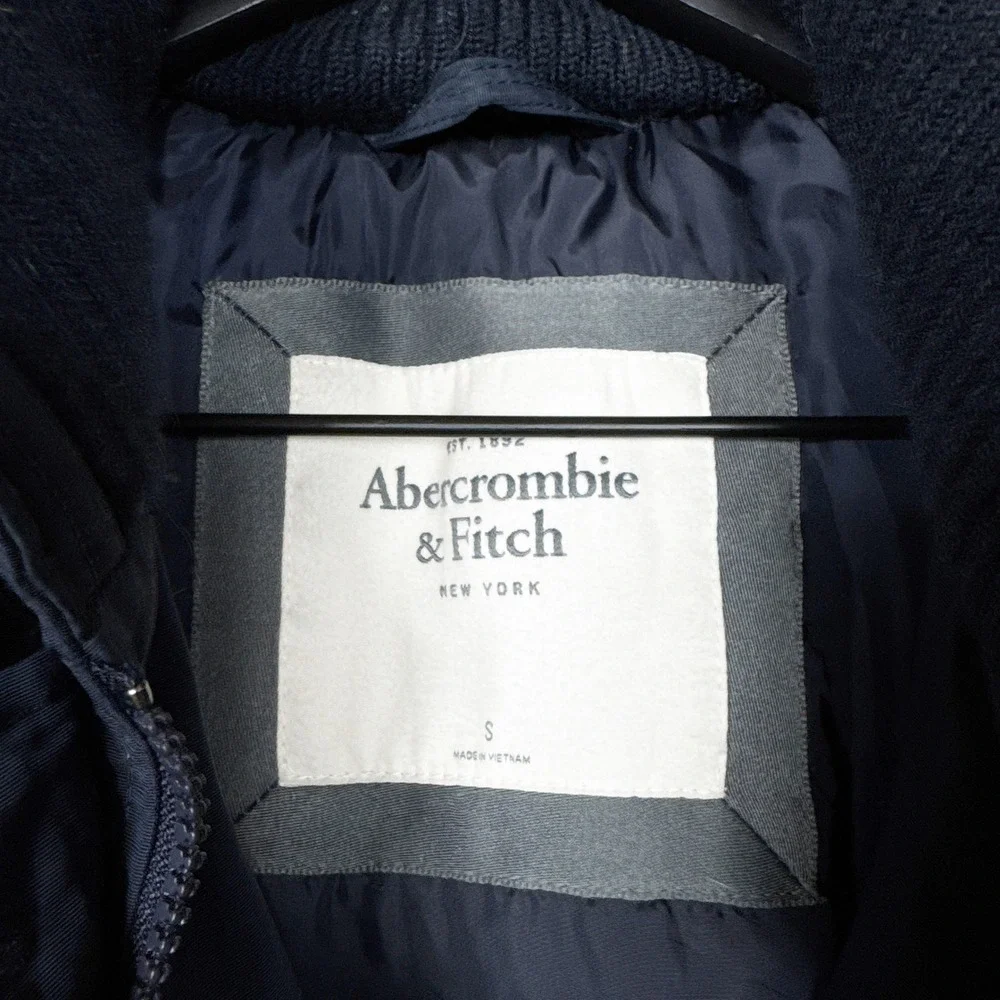 Abercrombie and Fitch Vintage Y2K Parka Womens Small Navy‎ Faux Fur Hood